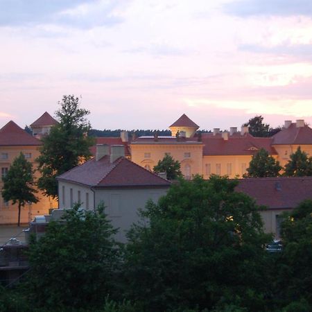 Schloss-Und Seeblick Apartment Rheinsberg Dış mekan fotoğraf