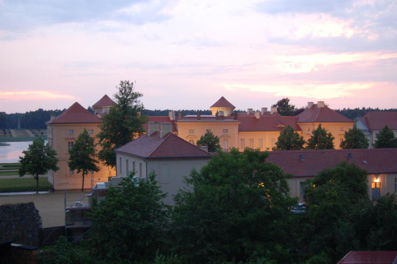 Schloss-Und Seeblick Apartment Rheinsberg Dış mekan fotoğraf