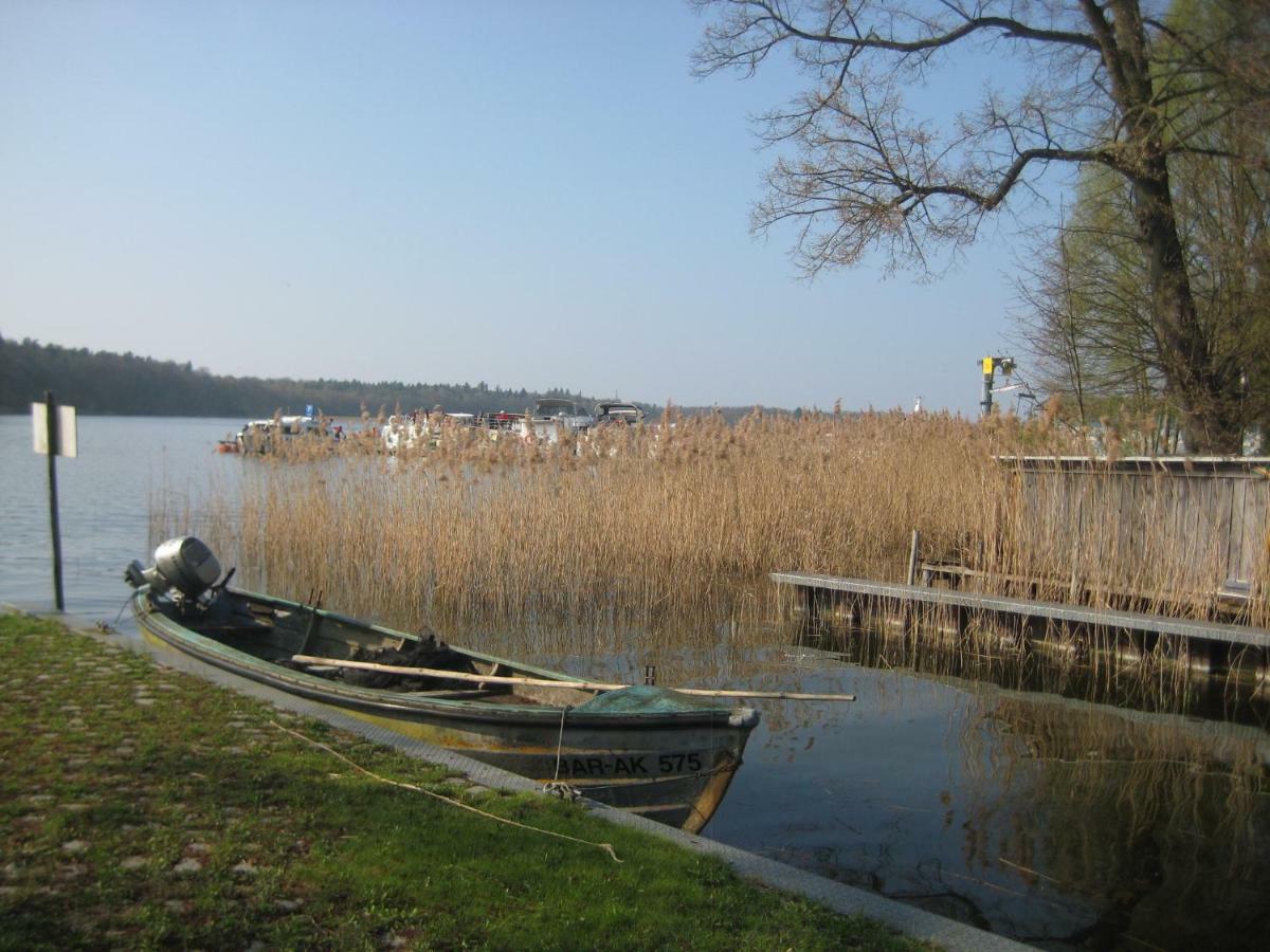 Schloss-Und Seeblick Apartment Rheinsberg Dış mekan fotoğraf